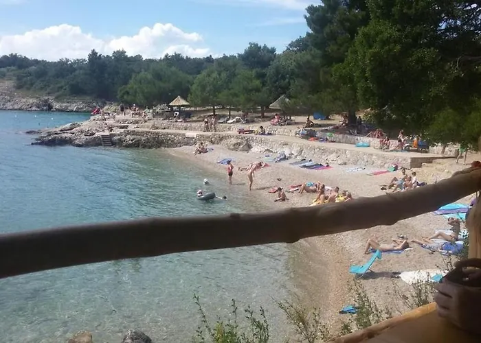 Vesna * Pinezići