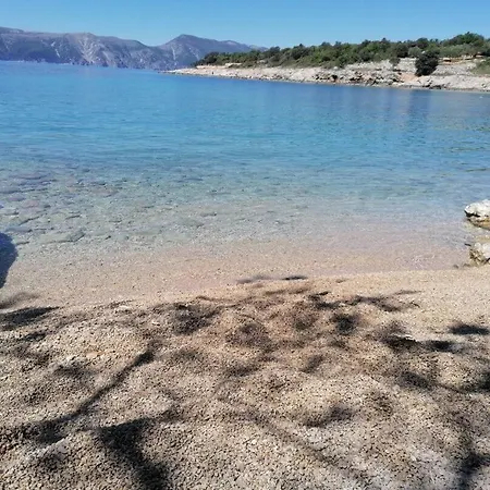 Vesna Pinezici (Krk)